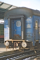 32970033_b.jpg